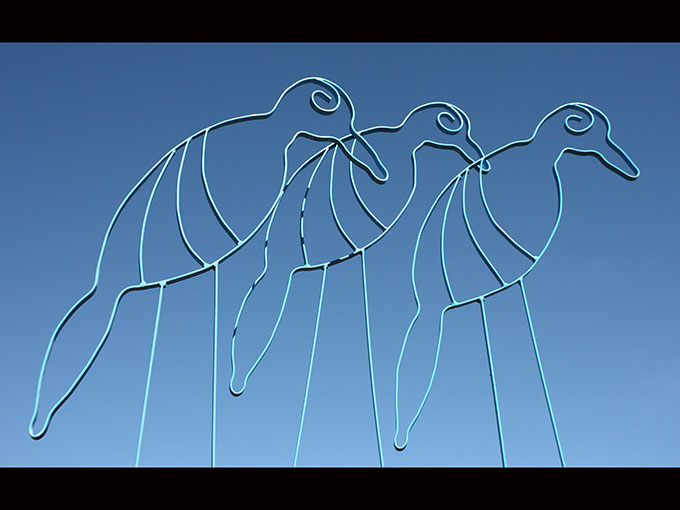 3 birds public art welding metalwork sculpture garden bird jeremy criswell jacksonville oregon