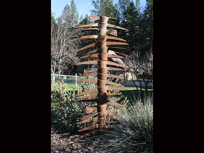pick stack public art sculpture tools jacksonville oregon jeremy criswell welding metalwork