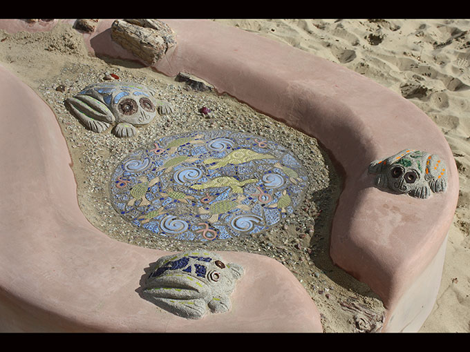 Oregon Hills Park public art project large water-life mosaic and frogs in water trough